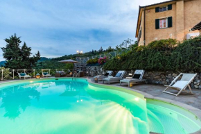 Casolare dei Colli, Panoramic Private Pool, Lavish Interiors and a Gourmet Kitchen Camaiore